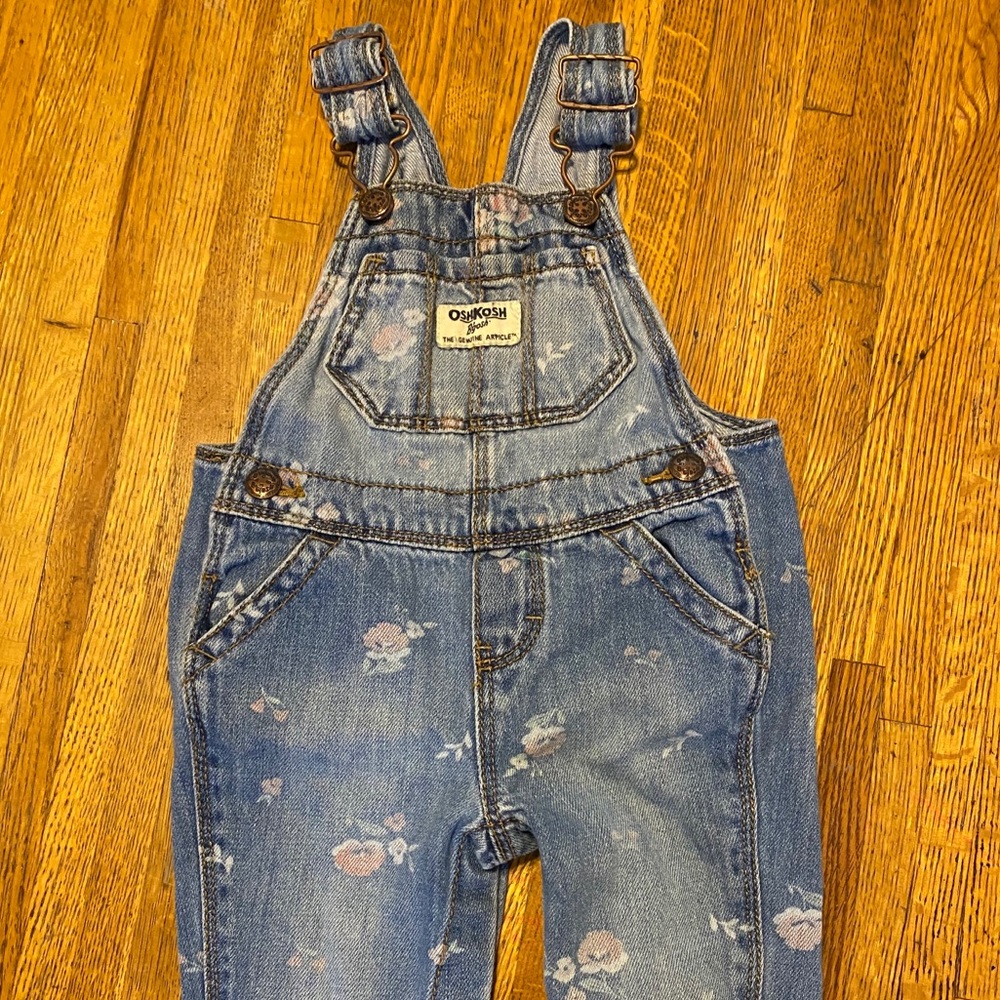 OshKosh flowered denim overalls, 6-9m